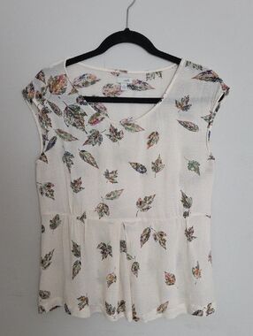 Odille Cream Floral Leaf Print Cap Sleeve Blouse